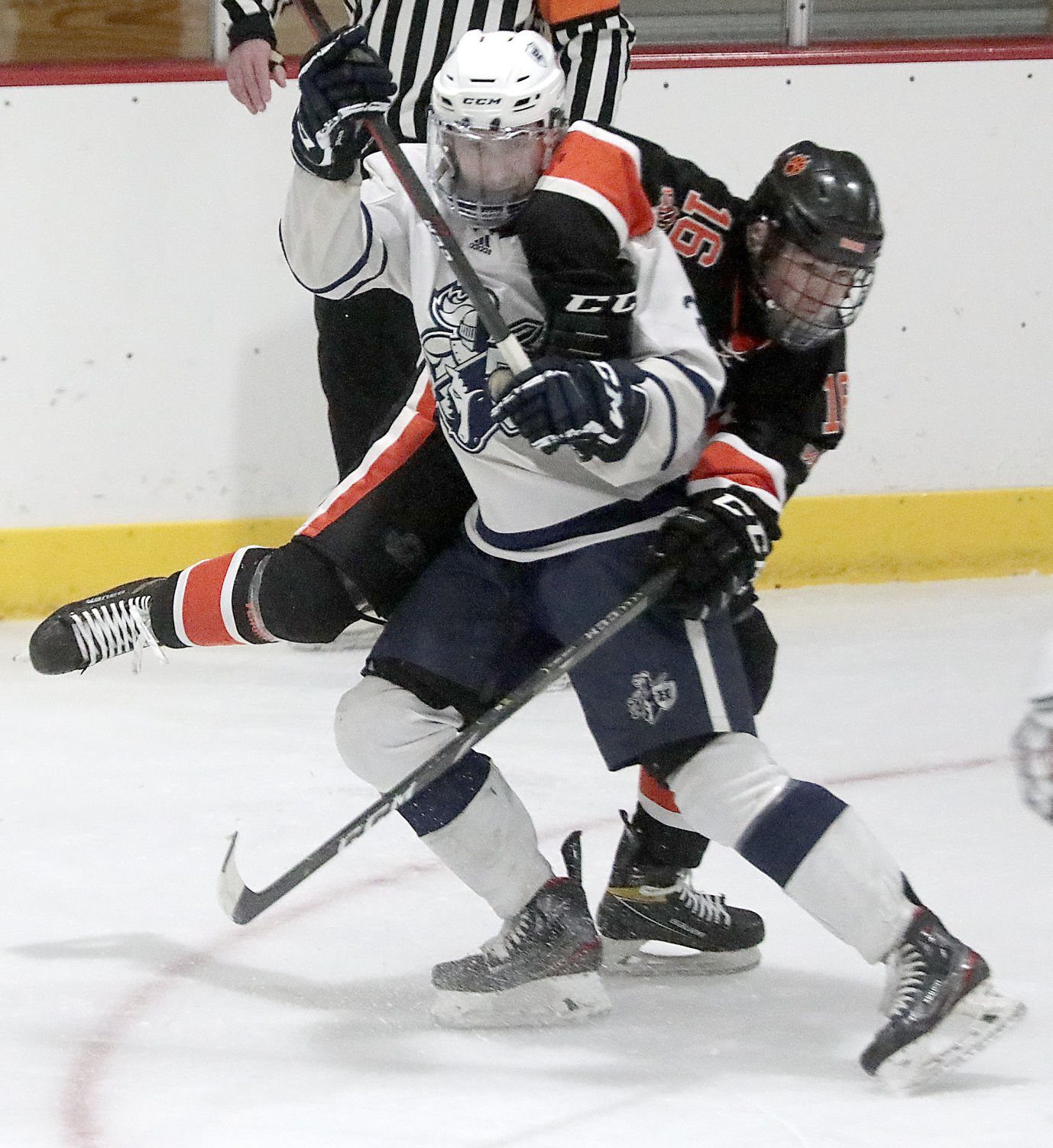 WIAAStateHockeyVerona02-02202021181358